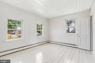 7015 Riverview Ave, Bristol, PA 19007 - Photo 31