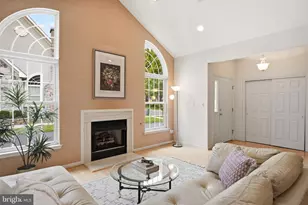 709 Daylily Dr, Langhorne, PA 19047 - Photo 5
