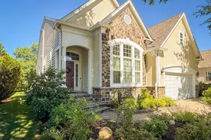 15 McConkey Dr, Washington Crossing, PA 18977 - Photo 1