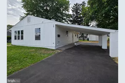 10 Linden Lane, Levittown, PA 19054 - Photo 1