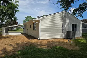 10 Linden Ln, Levittown, PA 19054 - Photo 35