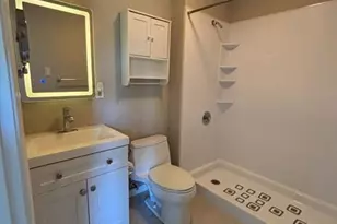 1051 Bolton Ct, Bensalem, PA 19020 - Photo 23