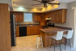 1051 Bolton Ct, Bensalem, PA 19020 - Photo 11