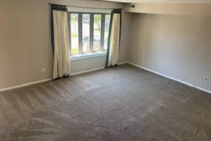 1051 Bolton Ct, Bensalem, PA 19020 - Photo 5