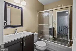 1392 Argyle Way, Bensalem, PA 19020 - Photo 15