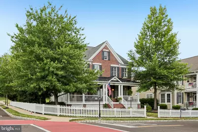 301 Nottingham Place, Chalfont, PA 18914 - Photo 3