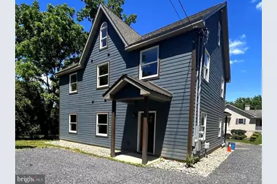 135 W Maple Avenue #2ND FLOOR, Langhorne, PA 19047 - Photo 1
