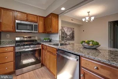 1816 Society Place #E2, Newtown, PA 18940 - Photo 9