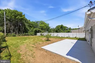 101 Kingwood Ln, Levittown, PA 19055 - Photo 3