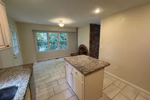 60 Providence Ave, Doylestown, PA 18901 - Photo 17