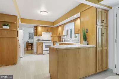 949 Queens Drive, Yardley, PA 19067 - Photo 11