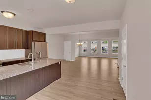 10 Independence Ct, Perkasie, PA 18944 - Photo 11