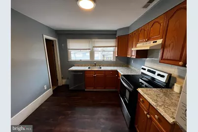 411 W Bridge Street, Morrisville, PA 19067 - Photo 31