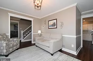 6073 Mark Cir, Bensalem, PA 19020 - Photo 9
