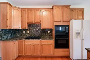 1491 Coralberry Ct, Jamison, PA 18929 - Photo 9
