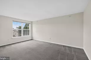 327 Eagle Ct, Jamison, PA 18929 - Photo 17