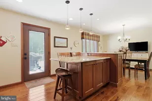2733 Village Rd, Langhorne, PA 19047 - Photo 7