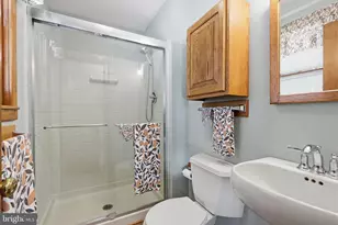 2733 Village Rd, Langhorne, PA 19047 - Photo 19