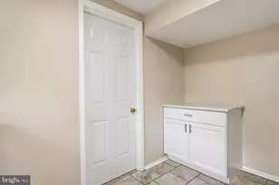 688 Fairfield Dr, Warminster, PA 18974 - Photo 29