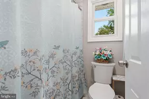 688 Fairfield Dr, Warminster, PA 18974 - Photo 21