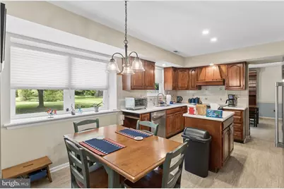 1297 Quarry Commons Drive, Yardley, PA 19067 - Photo 9