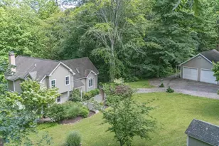 975 Taylorsville Rd, Washington Crossing, PA 18977 - Photo 1