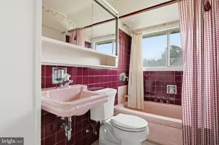 58 Trail Rd, Levittown, PA 19056 - Photo 23