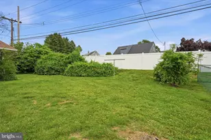 58 Trail Rd, Levittown, PA 19056 - Photo 27