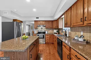 2002 Broad St, Perkasie, PA 18944 - Photo 13