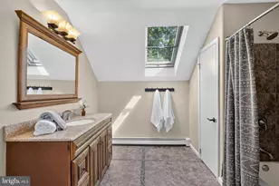 2002 Broad St, Perkasie, PA 18944 - Photo 29