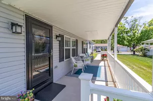 559 Spring Meadow Cir, New Hope, PA 18938 - Photo 5