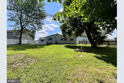 208 Thornridge Drive, Levittown, PA 19054 - Photo 21