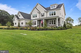 4389 Kleinot Dr, Doylestown, PA 18902 - Photo 3