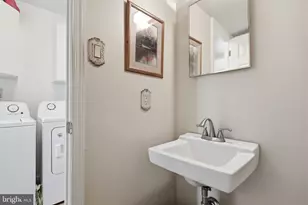 121 Windham Ct, Newtown, PA 18940 - Photo 19