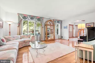 75 Toll Dr, Southampton, PA 18966 - Photo 7