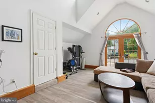 2028 Chatham Dr, Bensalem, PA 19020 - Photo 13