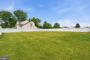 2028 Chatham Dr, Bensalem, PA 19020 - Photo 39