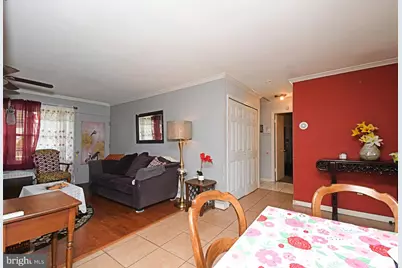 70 Tall Pine Lane, Levittown, PA 19054 - Photo 5