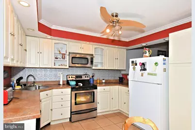 70 Tall Pine Lane, Levittown, PA 19054 - Photo 9
