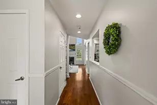 14 Sparrow Walk, Newtown, PA 18940 - Photo 5
