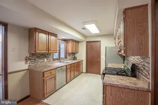 225 Pueblo Rd, Doylestown, PA 18901 - Photo 11
