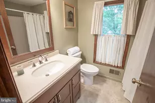 225 Pueblo Rd, Doylestown, PA 18901 - Photo 31