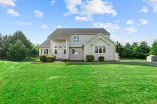 936 Longwood Ct, Chalfont, PA 18914 - Photo 1