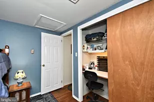 238 W Schwenkmill Rd, Perkasie, PA 18944 - Photo 19