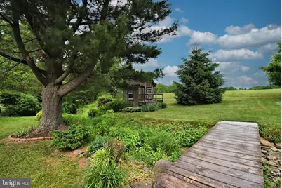 238 W Schwenkmill Road, Perkasie, PA 18944 - Photo 25