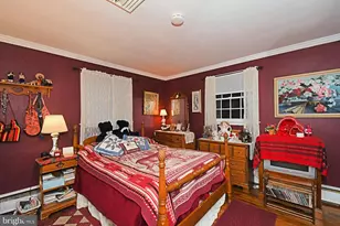 238 W Schwenkmill Rd, Perkasie, PA 18944 - Photo 11