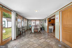 7 Misty Pine Rd, Levittown, PA 19056 - Photo 11