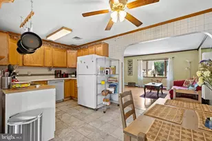 7 Misty Pine Rd, Levittown, PA 19056 - Photo 13