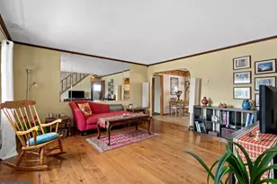 7 Misty Pine Rd, Levittown, PA 19056 - Photo 5