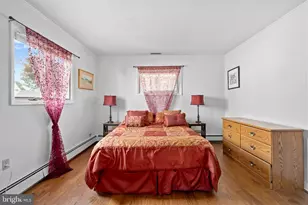 7 Misty Pine Rd, Levittown, PA 19056 - Photo 17